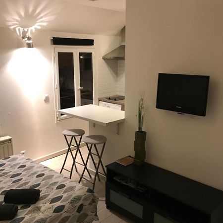 Le Studio - Hyper Centre De Fontainebleau - Proche Insead Luaran gambar