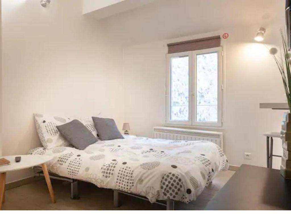 Le Studio - Hyper Centre De Fontainebleau - Proche Insead Luaran gambar